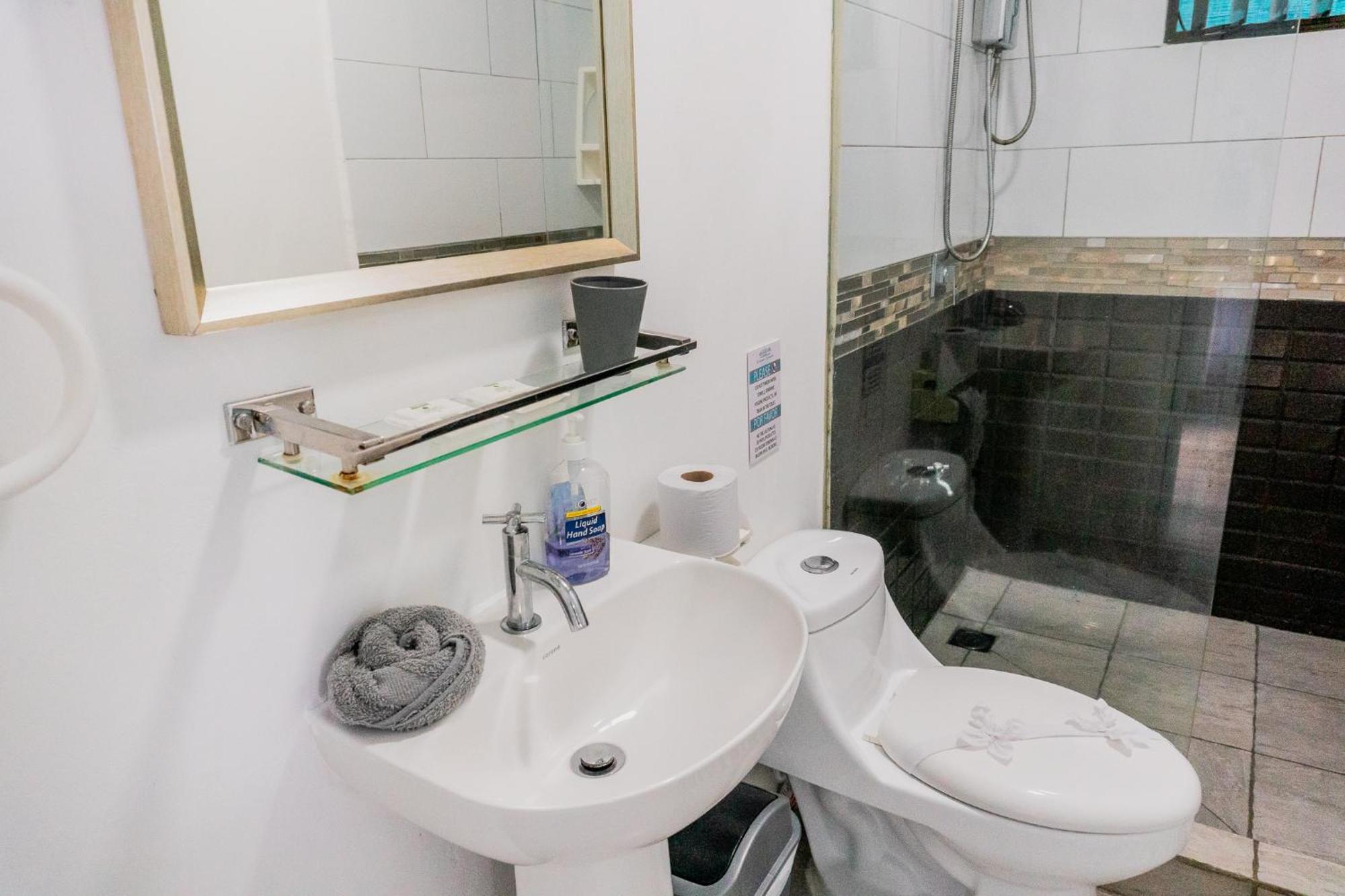Ocean'S Breeze Apartment And Rooms Puerto Viejo de Talamanca Ngoại thất bức ảnh