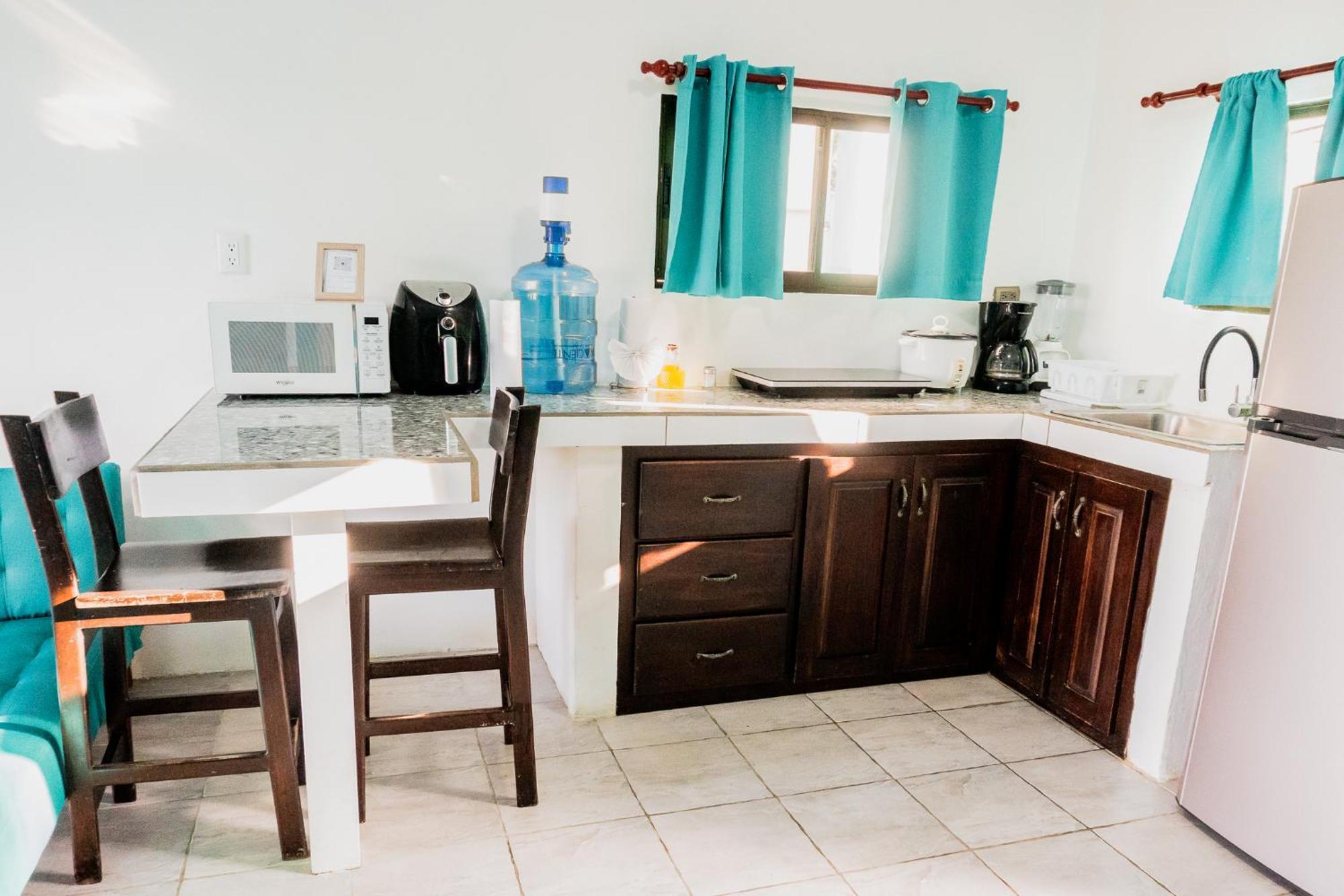 Ocean'S Breeze Apartment And Rooms Puerto Viejo de Talamanca Ngoại thất bức ảnh